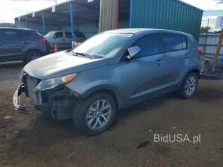 KIA SPORTAGE LX