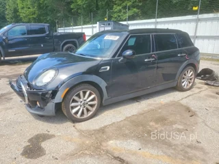 MINI COOPER CLUBMAN