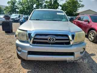 TOYOTA TACOMA V6