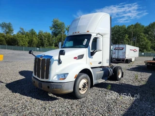PETERBILT 579