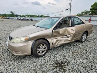 TOYOTA CAMRY LE V6