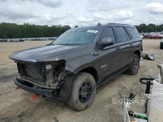 GMC YUKON AT4