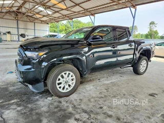 TOYOTA TACOMA SR5