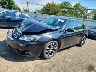 CHRYSLER 200 LIMITED