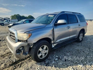 TOYOTA SEQUOIA SR5