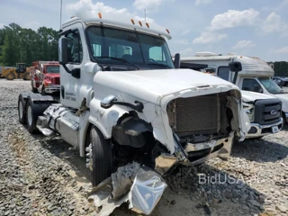 FREIGHTLINER CASCADIA 125