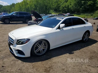 MERCEDES-BENZ E 300 4MATIC