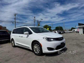 CHRYSLER PACIFICA TOURING L