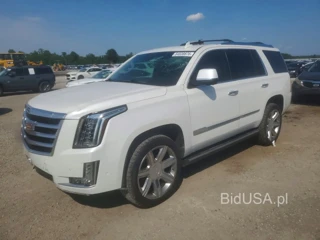 CADILLAC ESCALADE PREMIUM LUXURY
