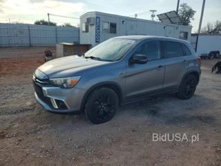 MITSUBISHI OUTLANDER SPORT ES