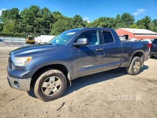 TOYOTA TUNDRA DOUBLE CAB SR5