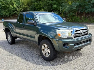 TOYOTA TACOMA ACCESS CAB