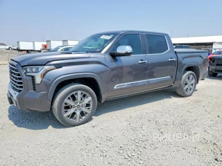 TOYOTA TUNDRA CREWMAX CAPSTONE