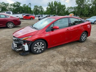 TOYOTA PRIUS PRIME LE