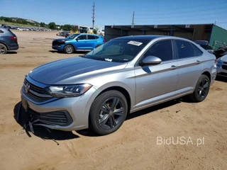 VOLKSWAGEN JETTA SE