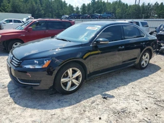 VOLKSWAGEN PASSAT SE