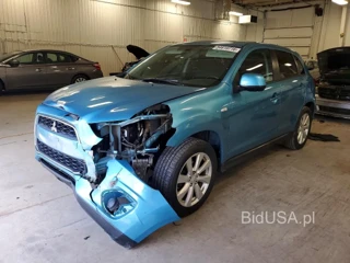 MITSUBISHI OUTLANDER SPORT ES