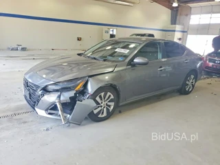 NISSAN ALTIMA S