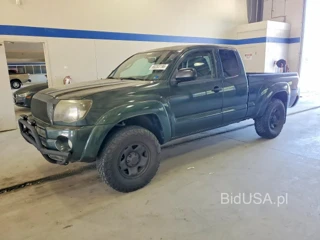 TOYOTA TACOMA V6