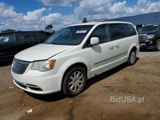 CHRYSLER TOWN & COUNTRY TOURING