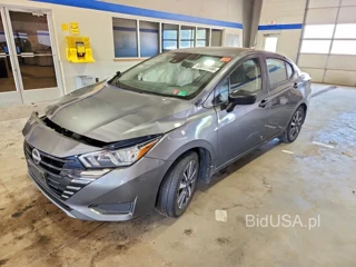 NISSAN VERSA S