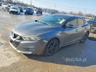 NISSAN MAXIMA PLATINUM