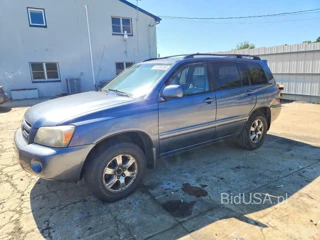 TOYOTA HIGHLANDER BASE