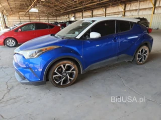 TOYOTA C-HR XLE