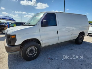 FORD ECONOLINE E250 VAN