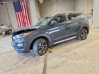 HYUNDAI TUCSON SPORT