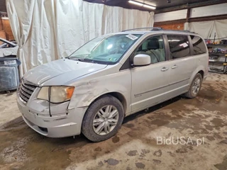 CHRYSLER TOWN & COUNTRY TOURING