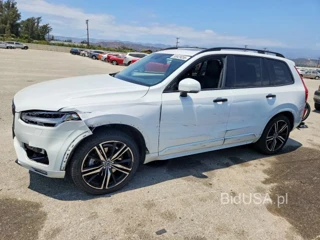 VOLVO XC90 T6