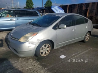 TOYOTA PRIUS BASE