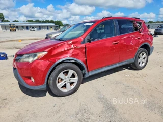 TOYOTA RAV4 XLE