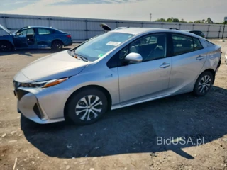 TOYOTA PRIUS PRIME XLE
