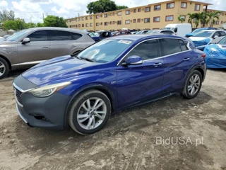 INFINITI QX30