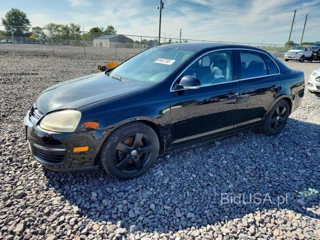 VOLKSWAGEN JETTA SE