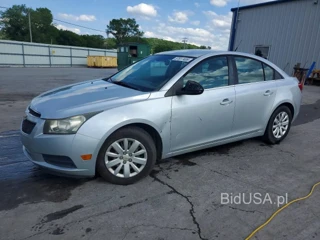 CHEVROLET CRUZE LT