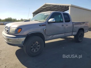 TOYOTA TUNDRA SR5