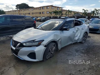 NISSAN MAXIMA SL