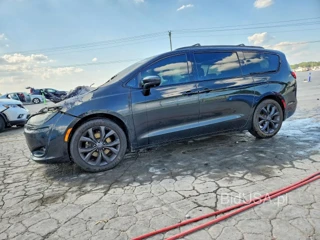 CHRYSLER PACIFICA TOURING L PLUS