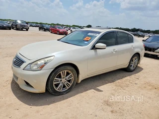 INFINITI Q40 BASE