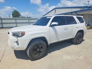 TOYOTA 4RUNNER SR5 PREMIUM
