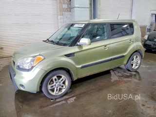 KIA SOUL +
