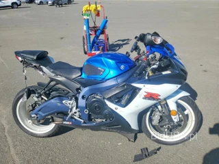 SUZUKI GSX750