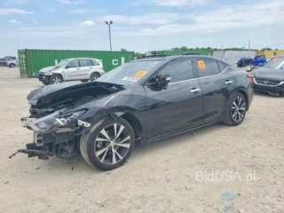 NISSAN MAXIMA PLATINUM