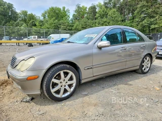 MERCEDES-BENZ C 230K SPORT SEDAN