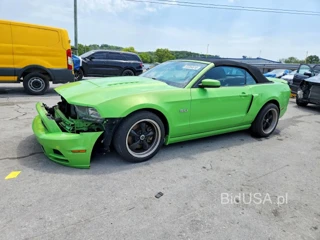 FORD MUSTANG GT