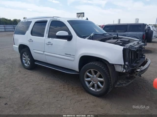 GMC YUKON DENALI
