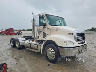 FREIGHTLINER COLUMBIA 112